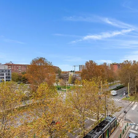 Fute182 -bicocca- Easy House * Милан