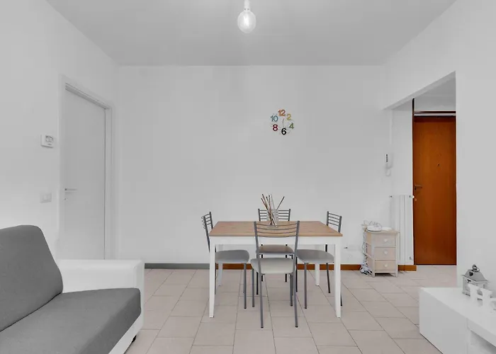 Apartment Fute182 -bicocca- Easy House Mailand